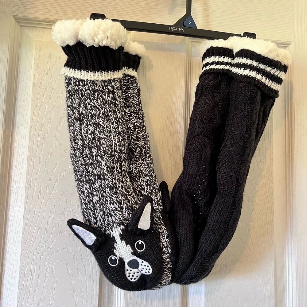 Big fuzzy Boston Terrier Socks *NEW W/O TAGS*